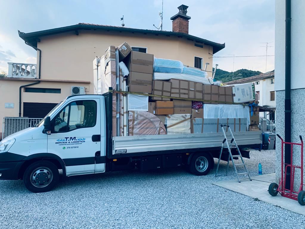 Camion TM carico di merci
